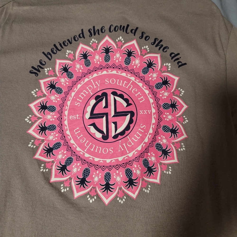 Simply Southern T-Shirt Size Large